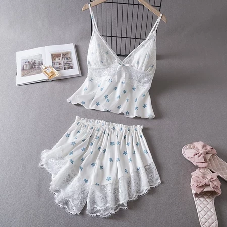 Baju Tidur Wanita Sexy Hot One Set Tanktop Celana Pendek Adem Lembut Ice Silk